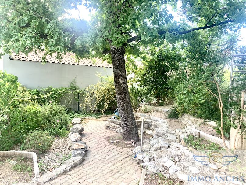 Vente villa 5 pièces 145 m² à Sommieres (30250), 385 000 €