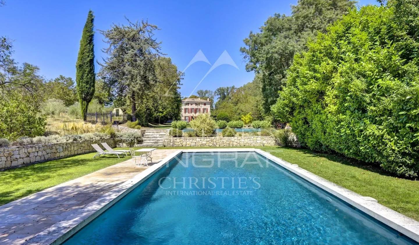 Property with pool Aix-en-Provence