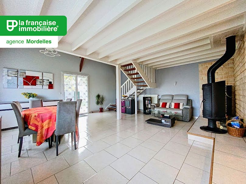 Vente maison 8 pièces 157.61 m² à Mordelles (35310), 379 600 €