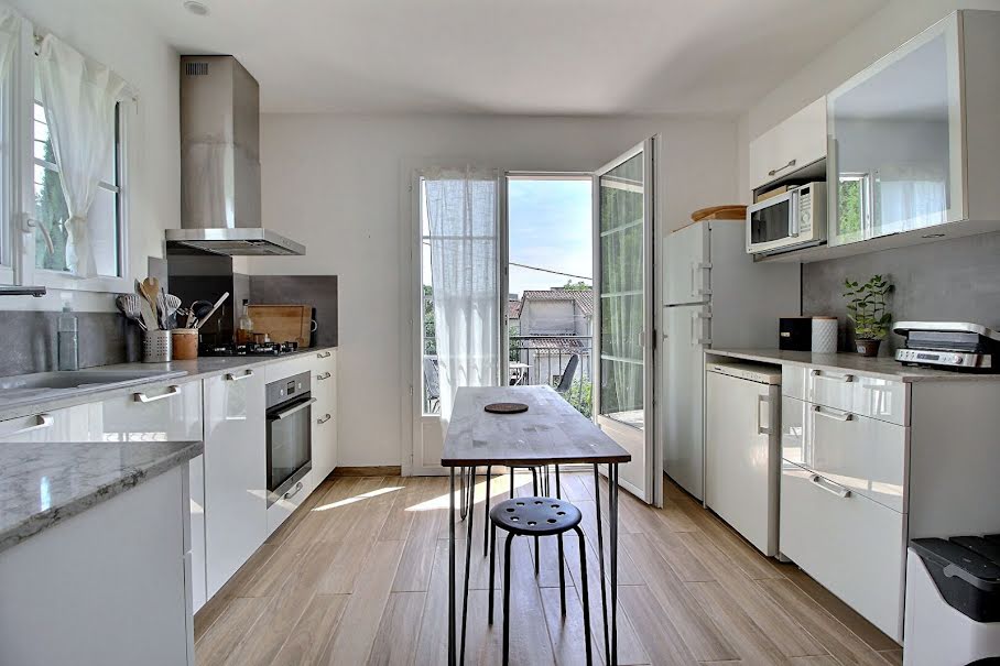 Location meublée maison 6 pièces 184.95 m² à Draguignan (83300), 1 960 €
