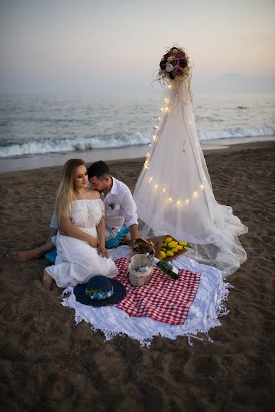 Hochzeitsfotograf Arif Akkuzu (arif). Foto vom 22. Januar 2020