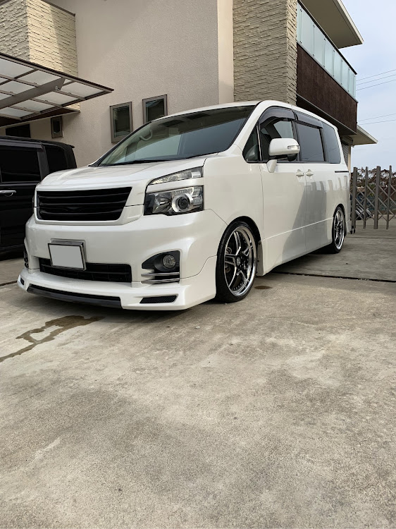 CHAカズさんが投稿した洗車・ボクシー・スパシャン2018・2018ベストショットに関するカスタム事例の投稿画像1枚目