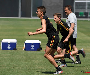 📷 🎥 Daags na de zure nederlaag tegen Spanje vliegen de Jonge Duivels er weer in op training