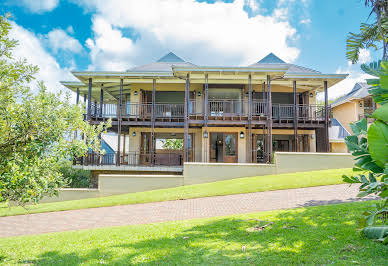 House with pool and terrace 7