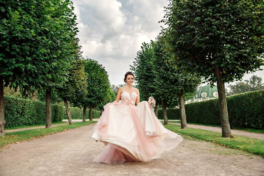 Fotógrafo de casamento Natali Kosulina (natalykosulina). Foto de 3 de julho 2018