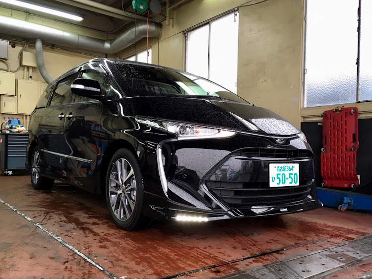エスティマのあなたの愛車のカスタム遍歴・愛車履歴・エアサス・オペラ・愛車の日に関するカスタム事例の投稿画像5枚目