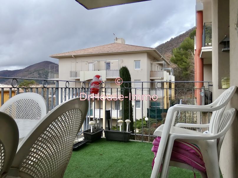 Vente viager 4 pièces 90 m² à Digne-les-Bains (04000), 74 270 €