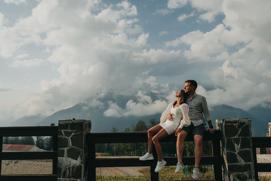 Fotografo di matrimoni Kristina Kolodey (kristall4ik). Foto del 29 luglio 2022