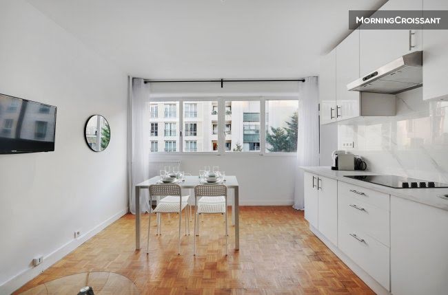 Location meublée appartement 2 pièces 30 m² à Paris 12ème (75012), 2 400 €