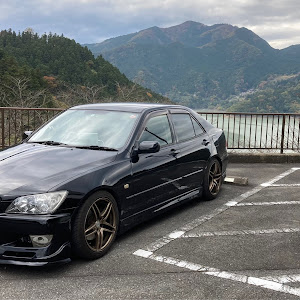 アルテッツァ SXE10