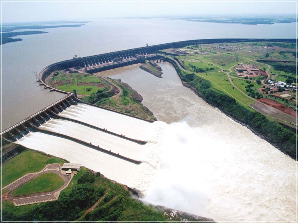 As cataratas inundadas do Guairá