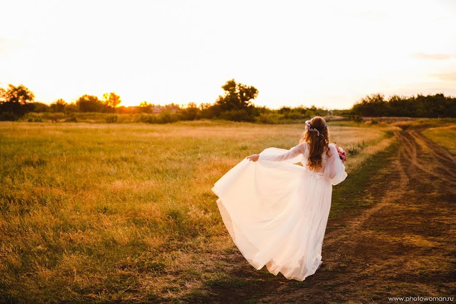 Wedding photographer Anastasiya Zolkina (azolkina). Photo of 17 February 2016