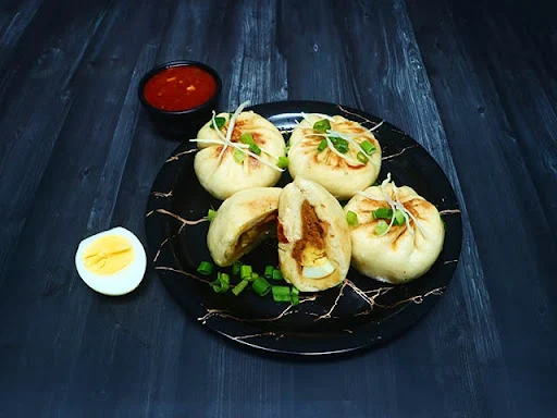 Typho Chicken Bao (4 pcs) (Serves 1-2)