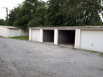 parking à Bruay-sur-l'Escaut (59)