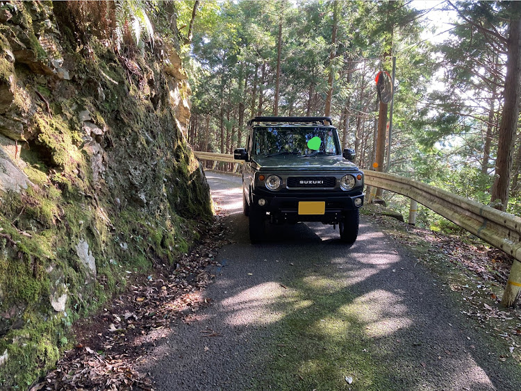 ジムニーのMT 4WD・酷道ドライブに関するカスタム事例の投稿画像3枚目
