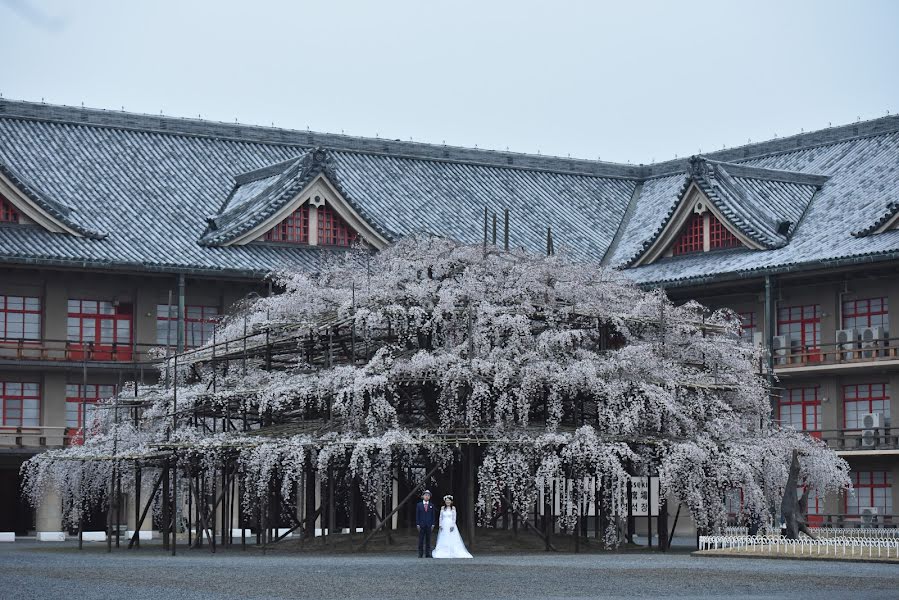 Fotógrafo de casamento Kazuki Ikeda (kikiphotoworks). Foto de 19 de outubro 2018