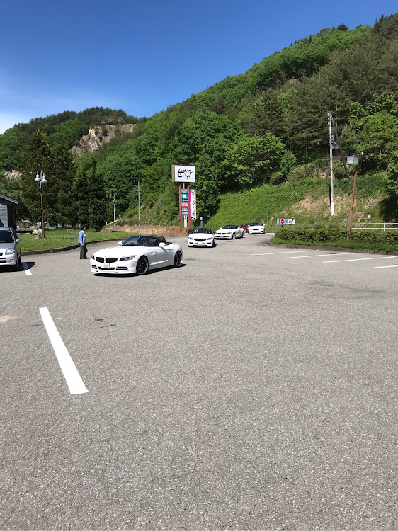 BMW Z4 35isのMETALLICAさんが投稿したカスタム事例の投稿画像3枚目