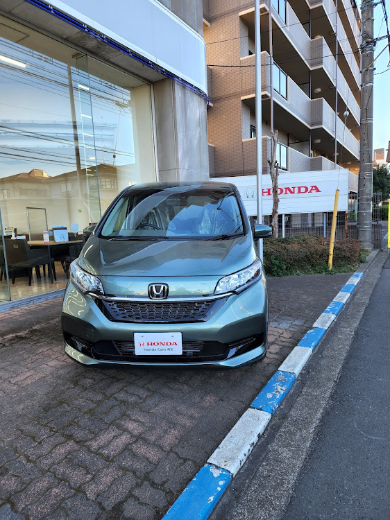 フィットの自宅の駐車場・ホンダのディーラーに関するカスタム事例の投稿画像15枚目