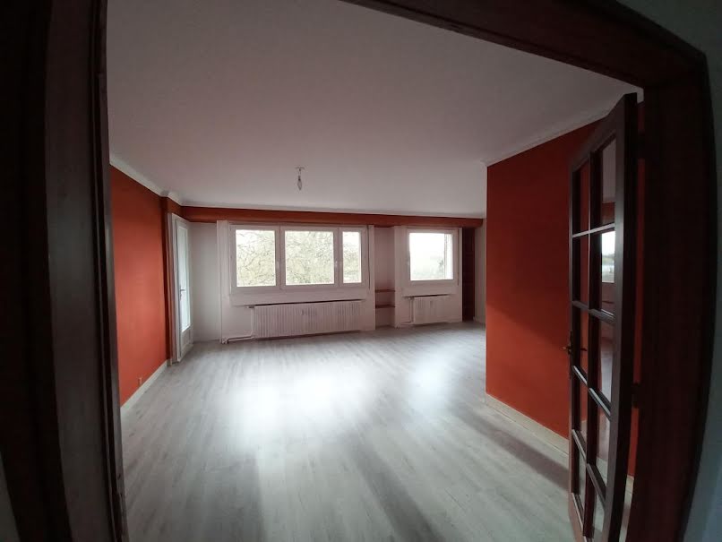 Vente appartement 5 pièces 100 m² à Bourges (18000), 91 500 €