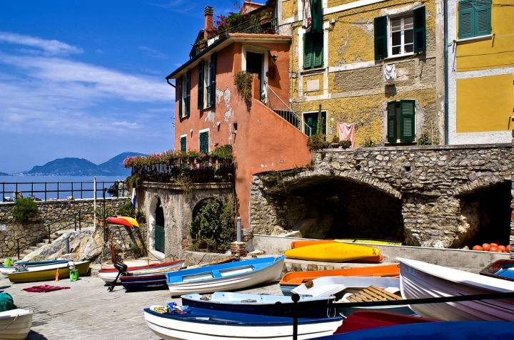 Colori del borgo di carlo-bi