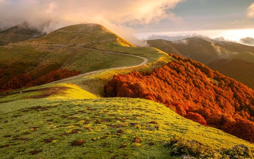 AUTUMN MOUNTAIN THEME Preview 1