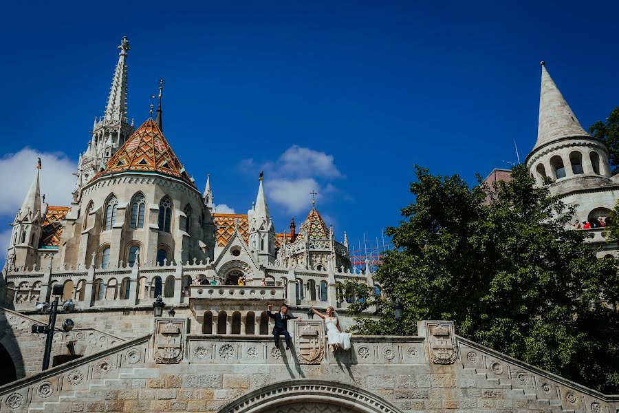 Fotograful de nuntă Juhos Eduard (juhoseduard). Fotografia din 7 iunie 2022