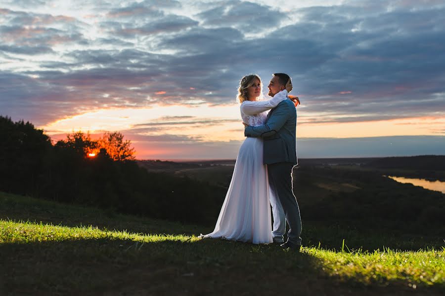 Fotógrafo de casamento Gennadiy Chebelyaev (meatbull). Foto de 10 de novembro 2022