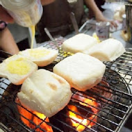 佳吉飲料店 烤饅頭