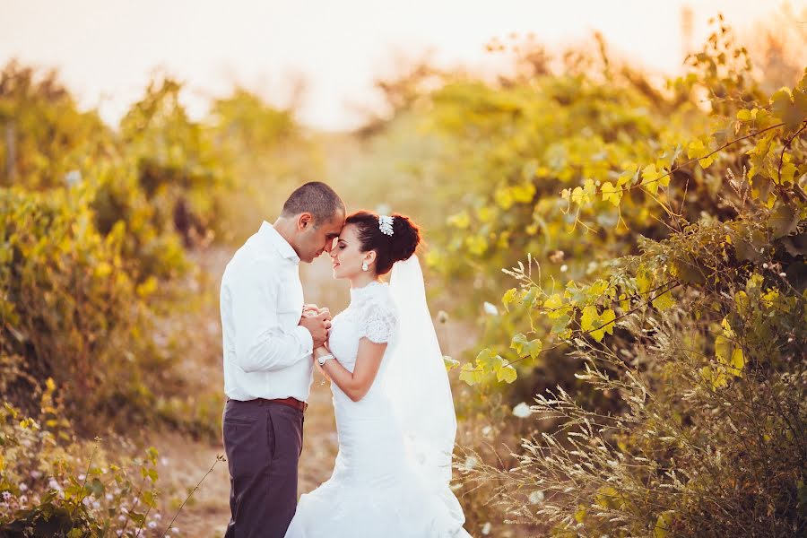 Photographe de mariage Vyacheslav Kalinin (slavafoto). Photo du 12 septembre 2015