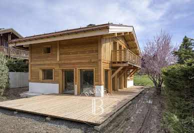 Chalet with terrace 2