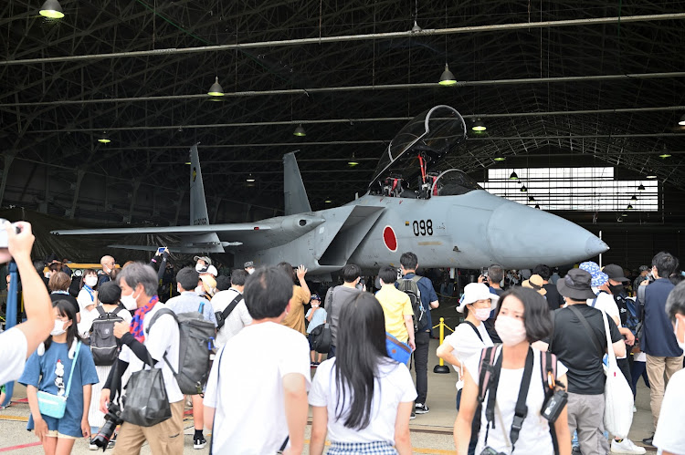 ガクマーさんが投稿した令和4年度小松基地航空祭・ブルーインパルス・F-15J・3年ぶりの開催・日本の空を守ってくれている航空自衛隊に感謝(*｀･ω･)ゞに関するカスタム事例の投稿画像86枚目