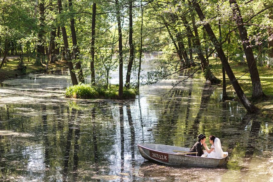 Jurufoto perkahwinan Viktor Demin (victordyomin). Foto pada 8 Ogos 2018