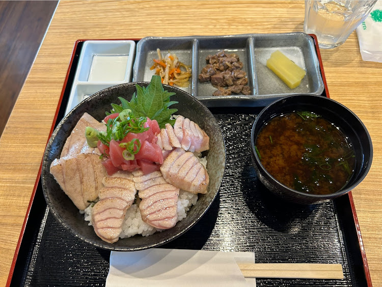 911 クーペのパールロード・伊勢志摩スカイライン・伊勢志摩まぐろ食堂・2024年初投稿に関するカスタム事例の投稿画像3枚目