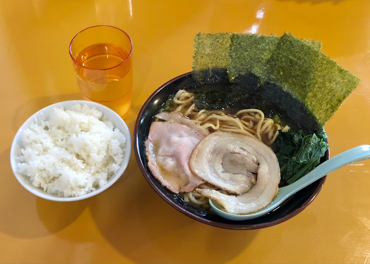 レジェンドのKAドライブ・ランチタイム・横浜家系ラーメン・(無)さぼり家・家系豚骨醤油ラーメンに関するカスタム事例の投稿画像15枚目