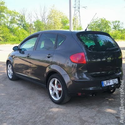 продам авто Volkswagen Golf Golf V фото 4