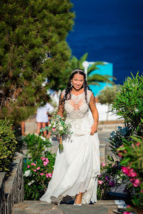 Fotógrafo de casamento Maksim Prikhodnyuk (photomaxcrete). Foto de 4 de setembro 2018