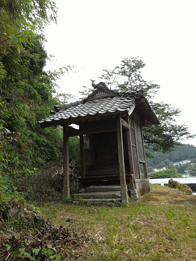 小さい神社