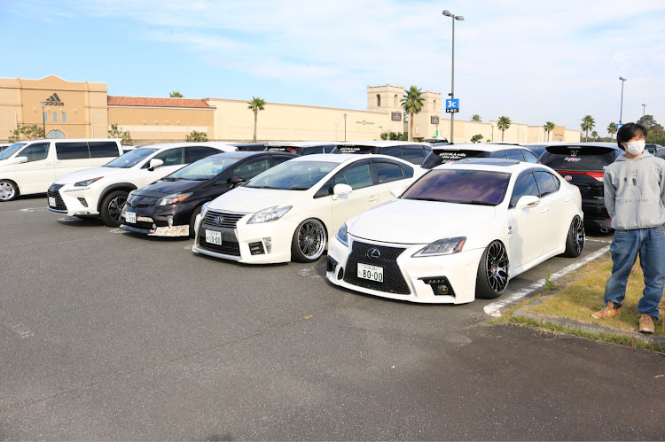 エスティマのレガーメ・茨城軍団・MT・あみアウトレットに関するカスタム事例の投稿画像3枚目