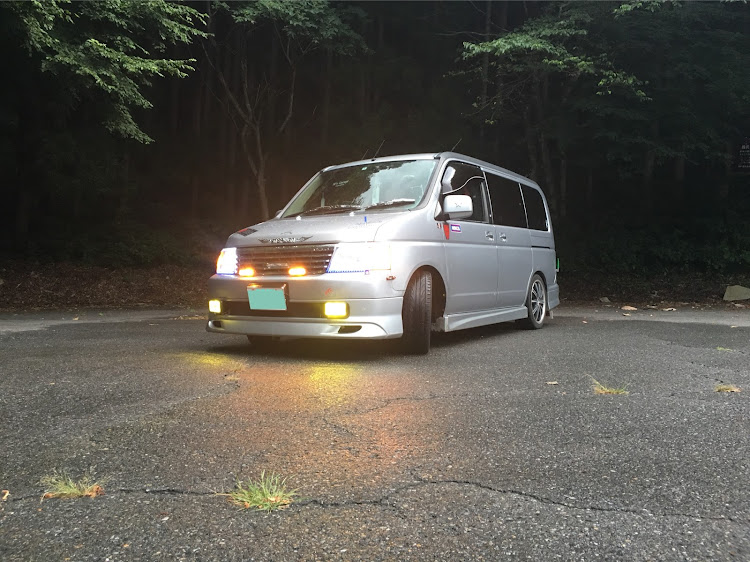 ステップワゴンのエムズガレージに関するカスタム事例の投稿画像1枚目