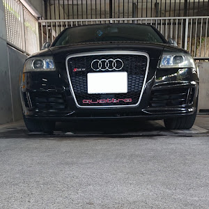 RS6 セダン