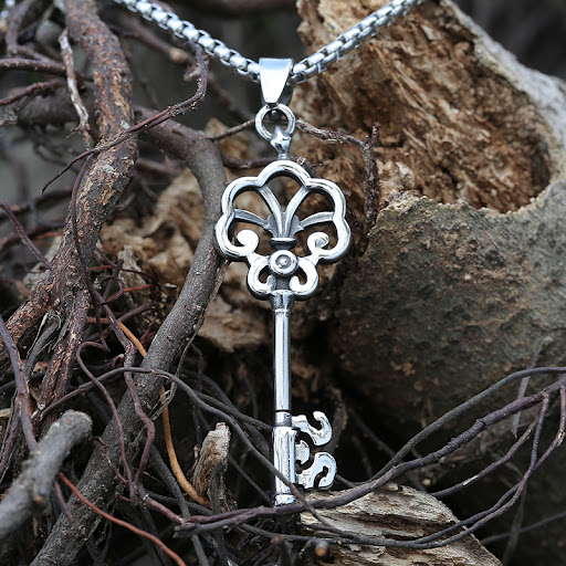 Title 4, New Stainless Crown Key Necklace With Titanium ...