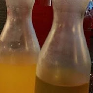 小蒙牛頂級麻辣養生鍋