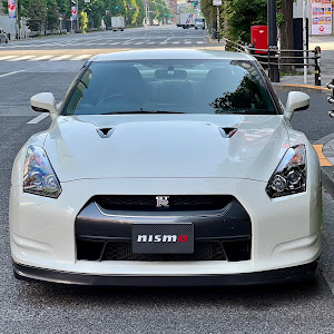 NISSAN GT-R R35