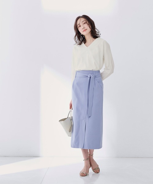 カフェデートにおすすめの服装選 春らしい大人のお出かけコーデをご紹介 Trill トリル