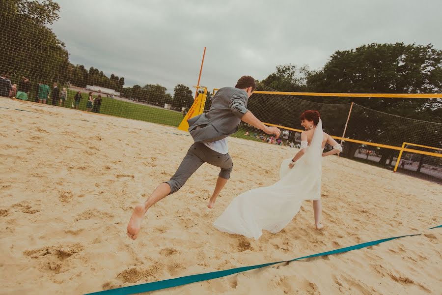 Wedding photographer Aleksey Bronshteyn (longboot). Photo of 16 September 2013