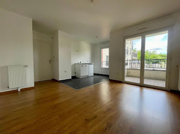 appartement à Noisy-le-Grand (93)