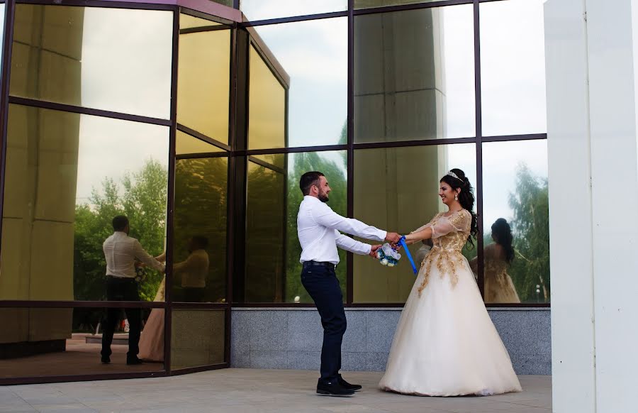 Fotógrafo de casamento Stanislav Kaydan (id157152372). Foto de 3 de setembro 2018