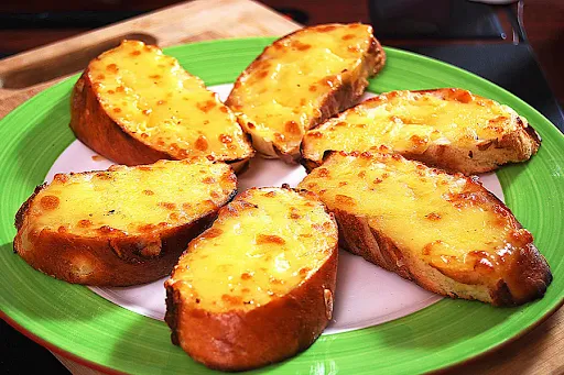 Garlic Bread With Cheese [6 Slices]