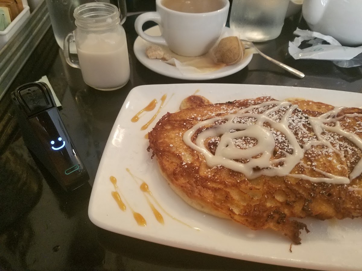 GF cinnamon roll pancake