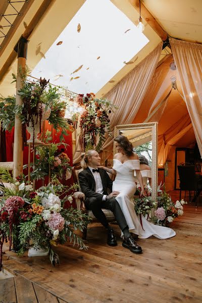 Fotógrafo de casamento Alena Litvinova (litvinovasochi). Foto de 8 de outubro 2021